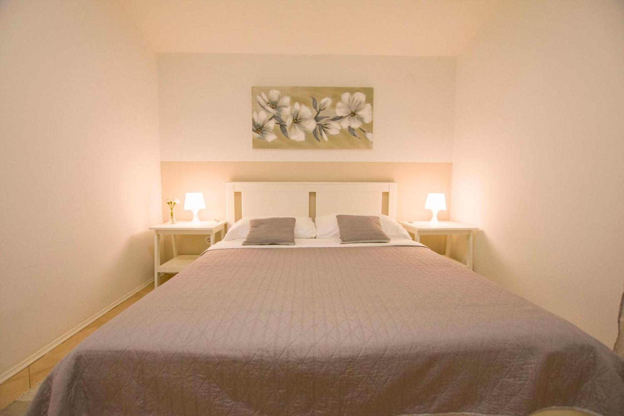Apartments Josip ดราเก ภายนอก รูปภาพ