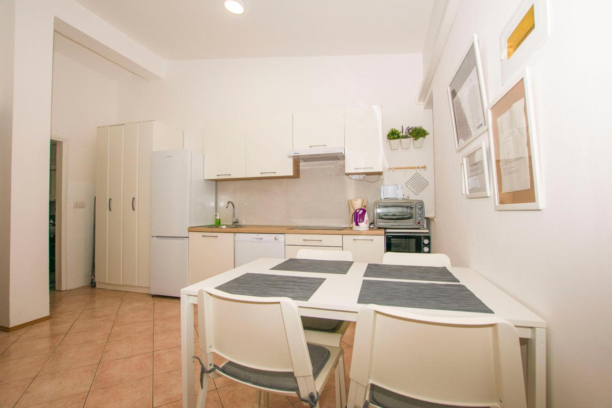 Apartments Josip ดราเก ภายนอก รูปภาพ