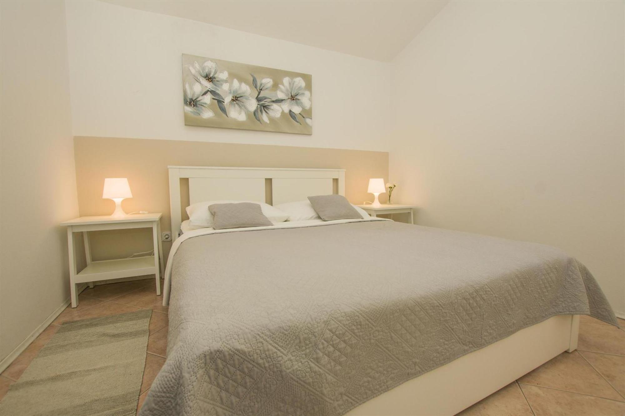 Apartments Josip ดราเก ภายนอก รูปภาพ