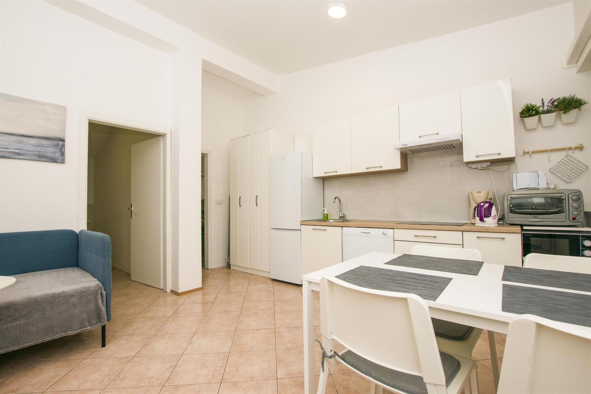 Apartments Josip ดราเก ภายนอก รูปภาพ